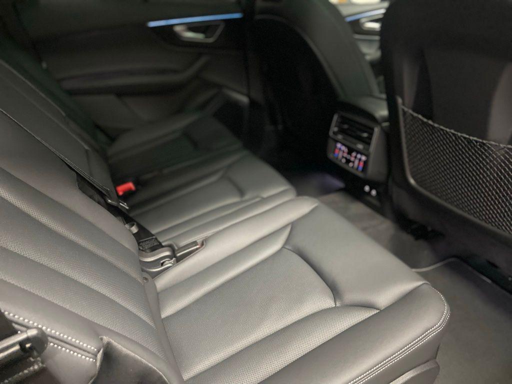 new 2026 Audi Q7 car, priced at $79,155