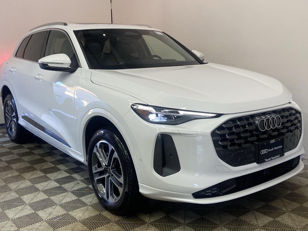 new 2025 Audi Q5 car, priced at $58,545