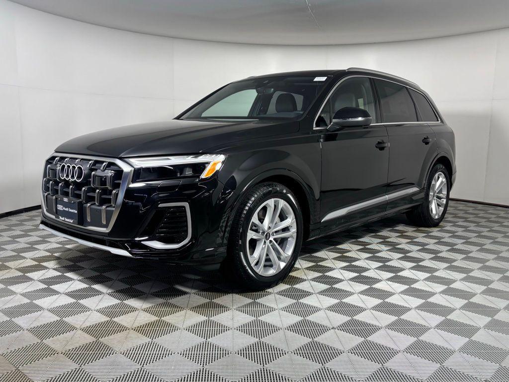 new 2026 Audi Q7 car, priced at $76,645
