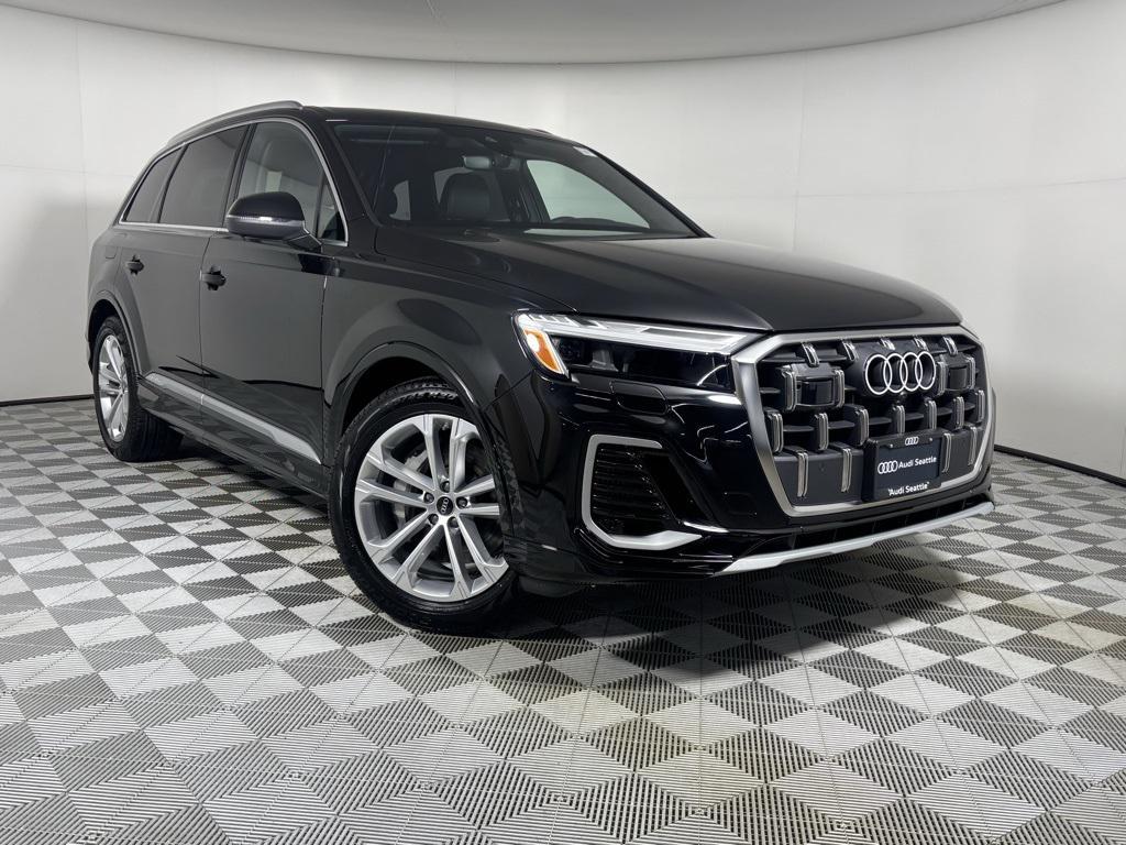 new 2026 Audi Q7 car, priced at $76,645