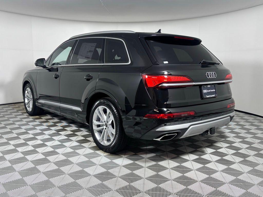 new 2026 Audi Q7 car, priced at $76,645