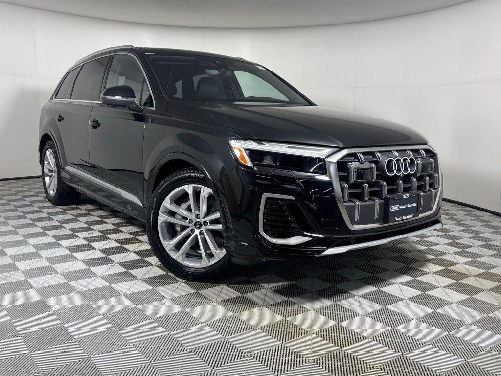 new 2026 Audi Q7 car, priced at $76,645