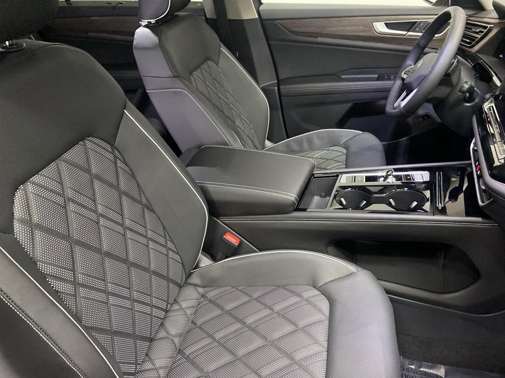 new 2026 Volkswagen Atlas car, priced at $58,499