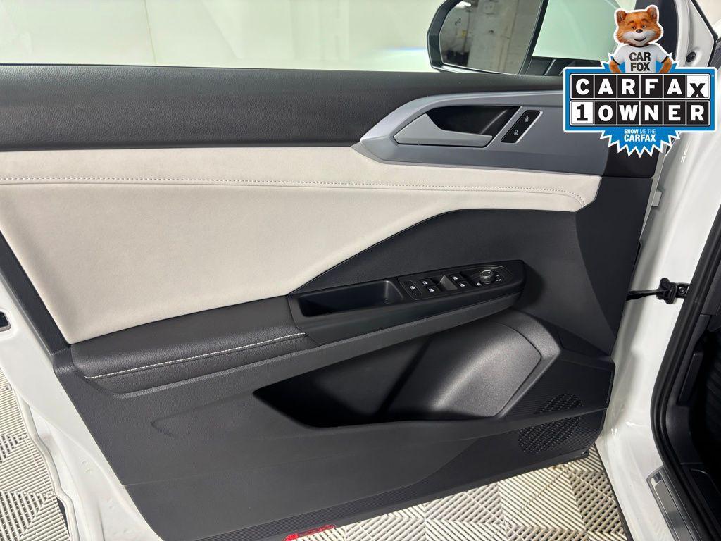 used 2025 Volkswagen Taos car, priced at $24,999