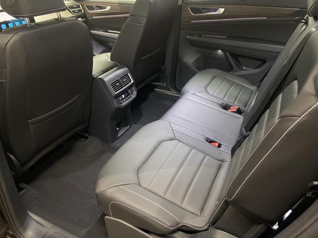 new 2026 Volkswagen Atlas car, priced at $52,559