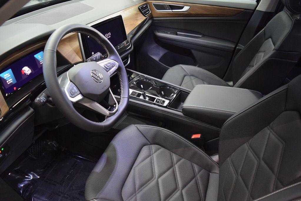 new 2026 Volkswagen Atlas car, priced at $47,875