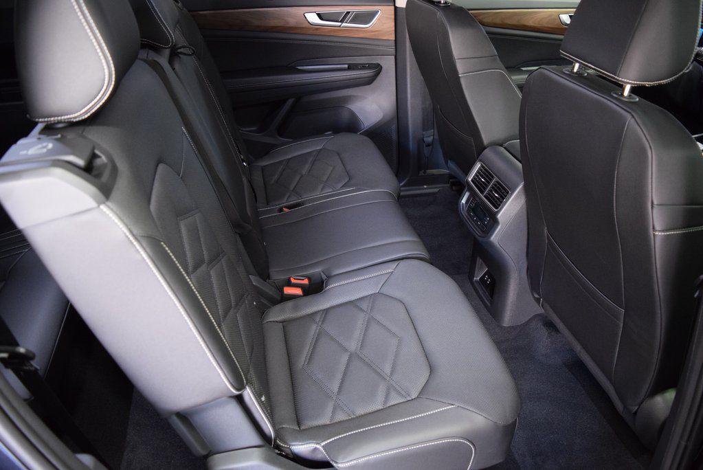 new 2026 Volkswagen Atlas car, priced at $47,875