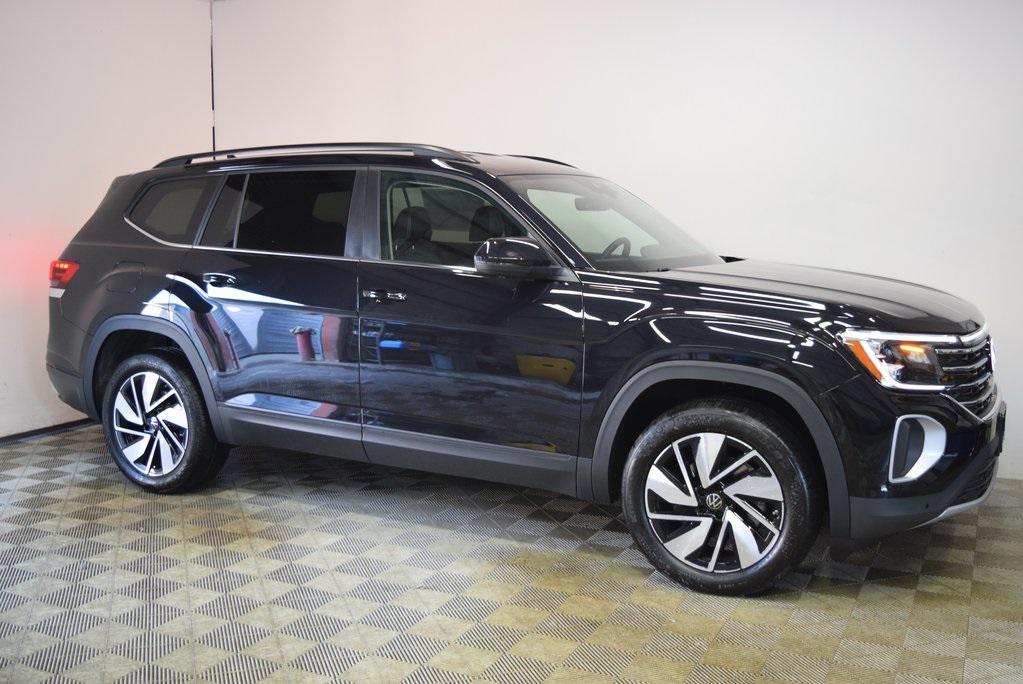 new 2026 Volkswagen Atlas car, priced at $47,875