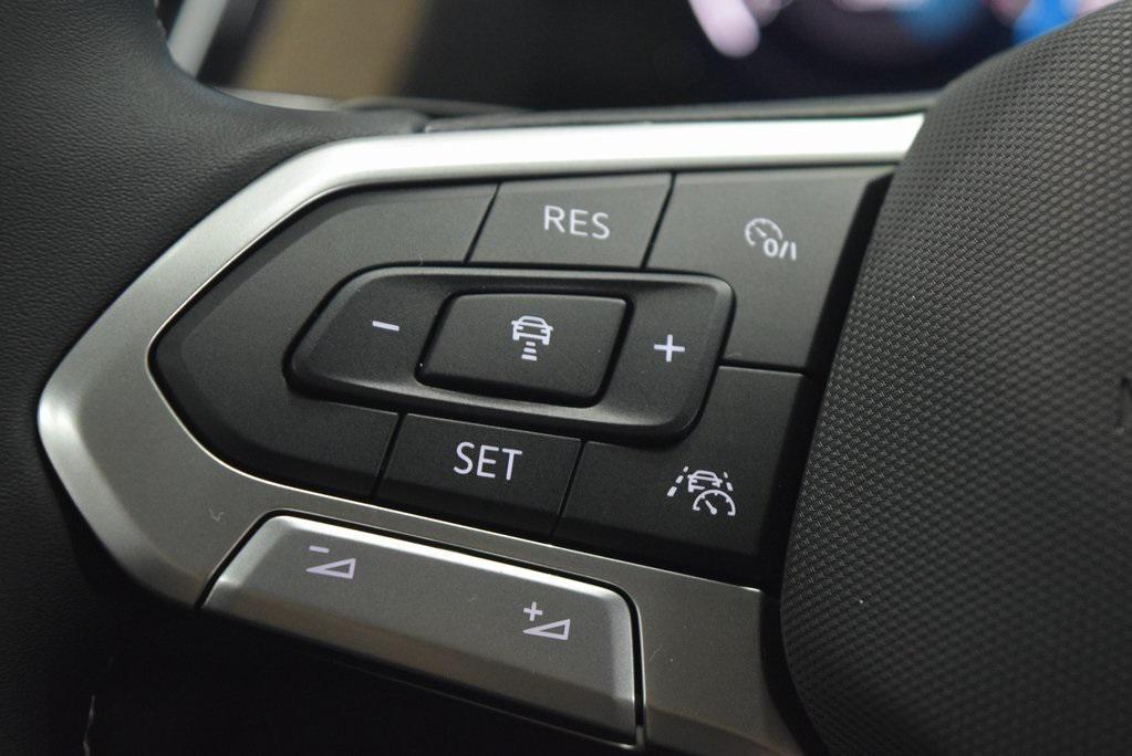 new 2026 Volkswagen Atlas car, priced at $47,875