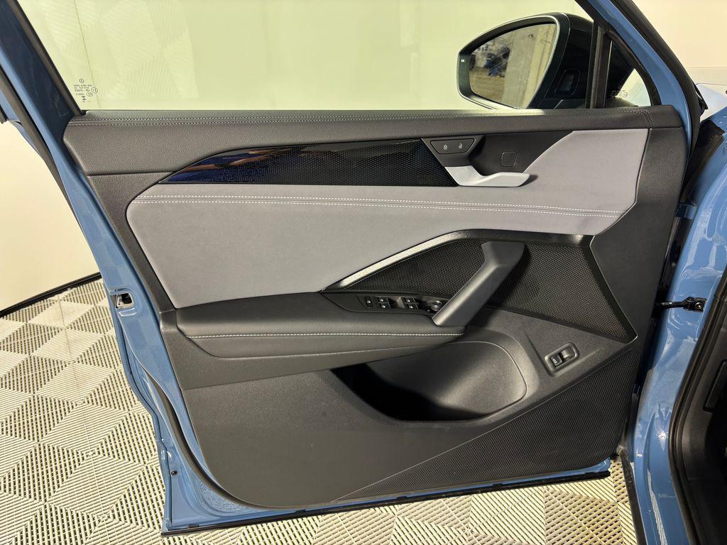 used 2025 Volkswagen Tiguan car, priced at $34,799