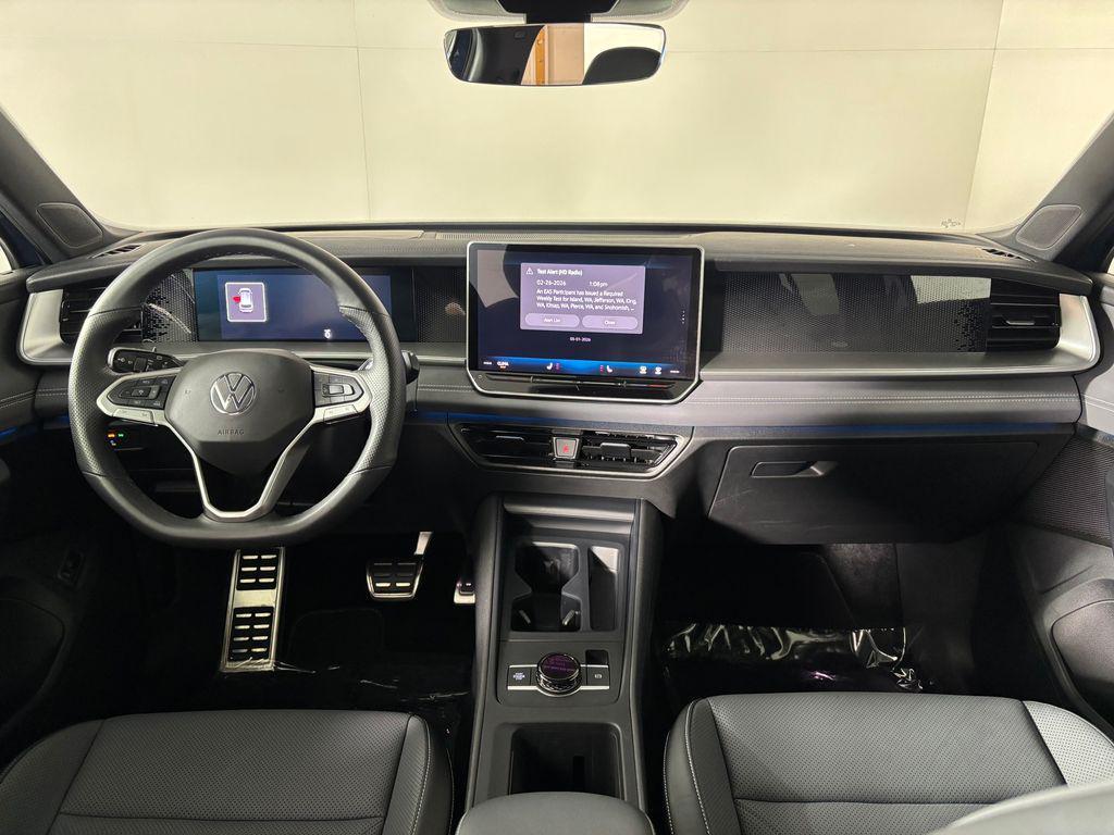 used 2025 Volkswagen Tiguan car, priced at $34,799