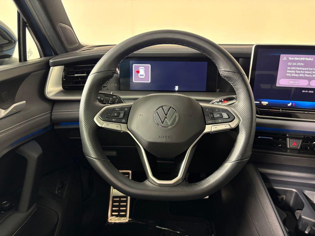 used 2025 Volkswagen Tiguan car, priced at $34,799