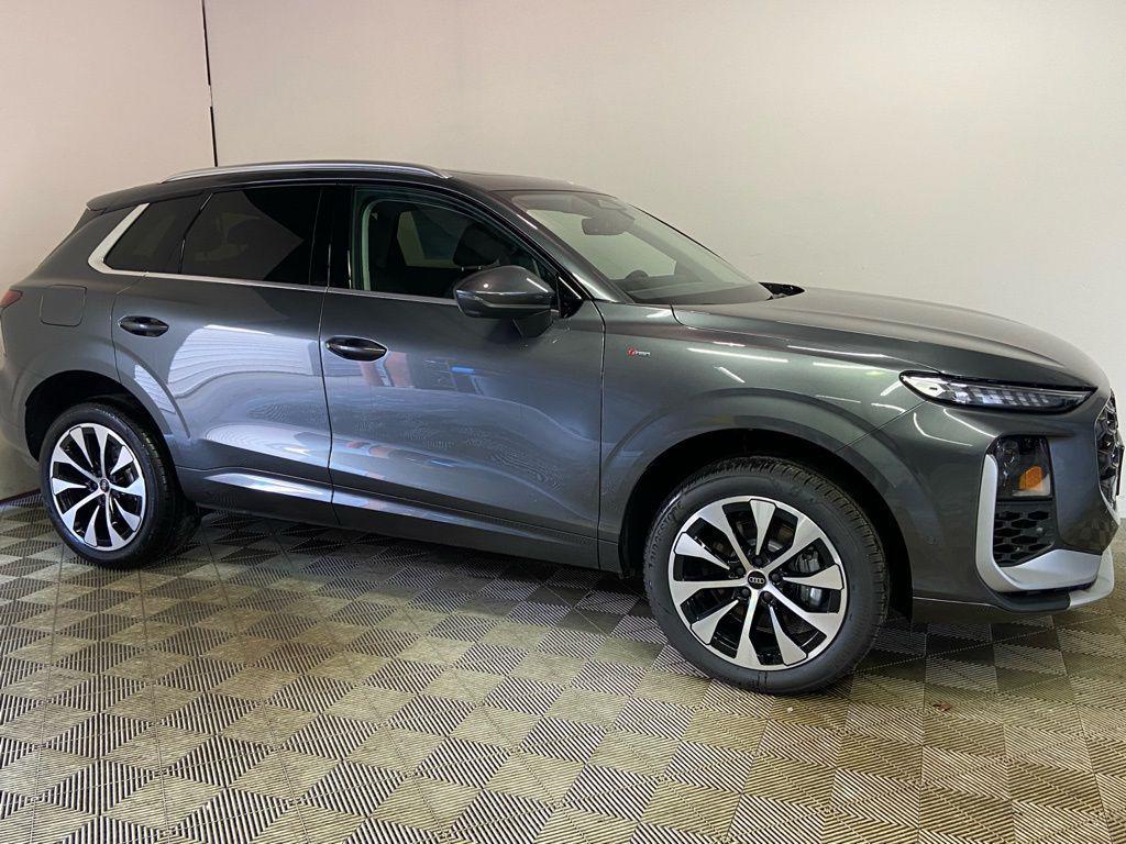 new 2026 Audi Q3 car, priced at $48,170