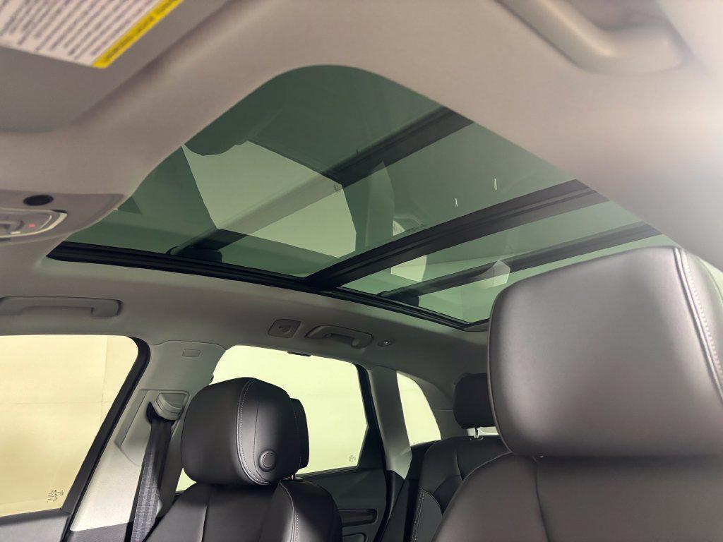 Audi Q5 view 25
