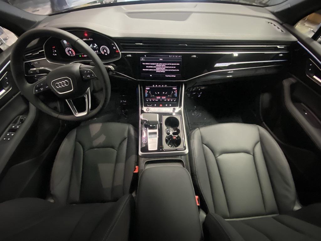 new 2026 Audi Q7 car, priced at $78,410