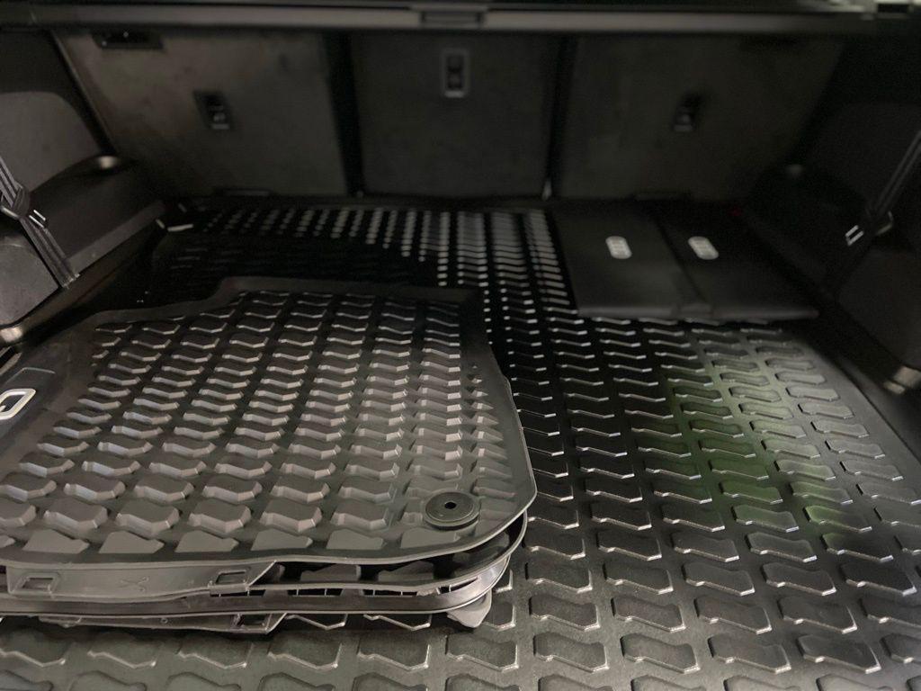 new 2026 Audi Q7 car, priced at $78,410