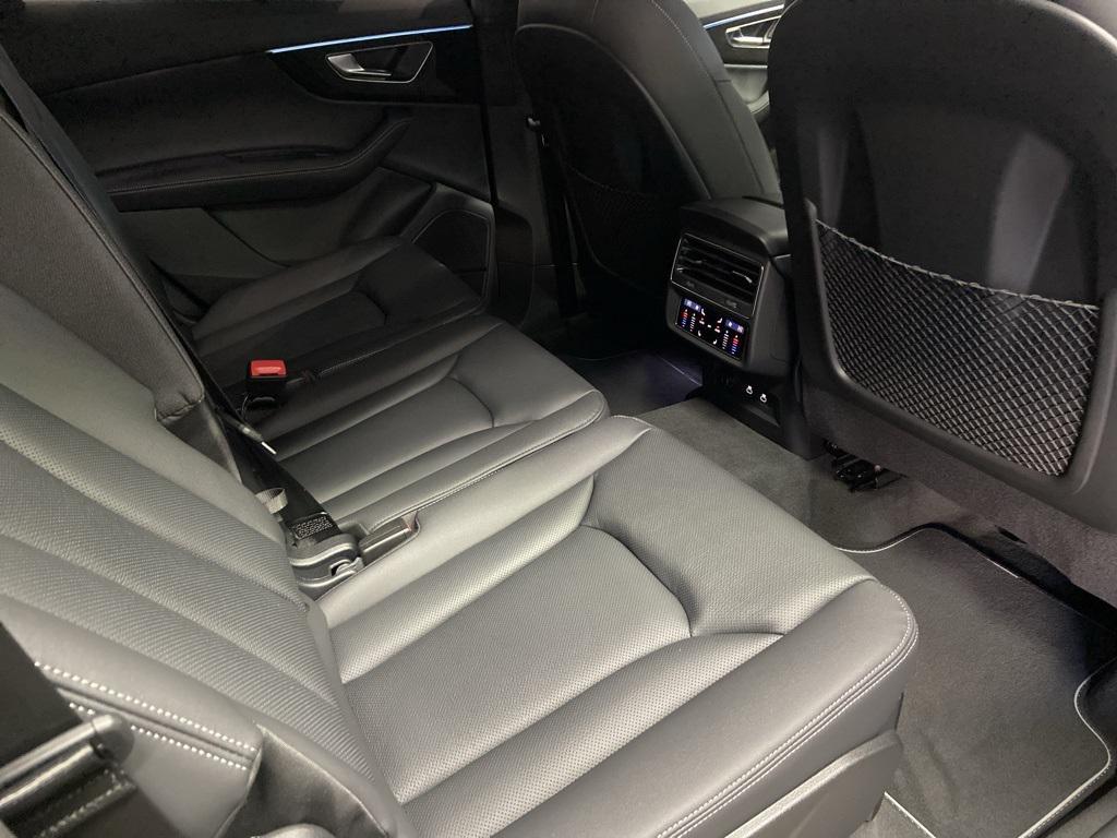 new 2026 Audi Q7 car, priced at $78,410