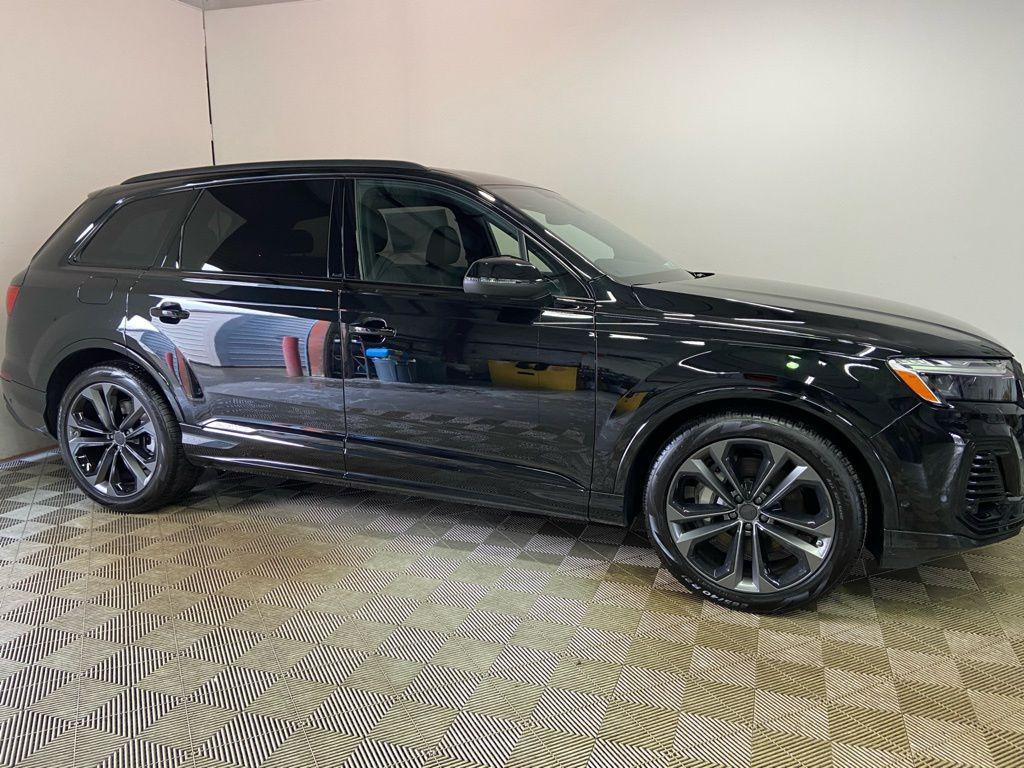 new 2026 Audi Q7 car, priced at $78,410