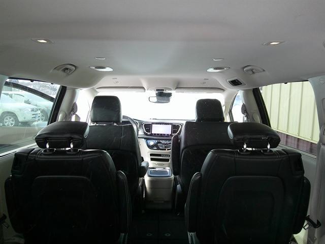 used 2023 Chrysler Pacifica car, priced at $25,451