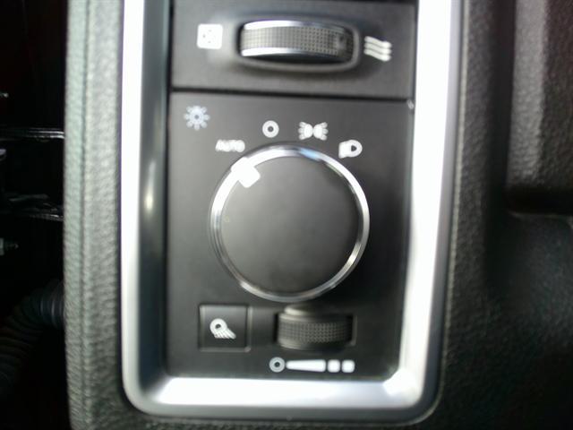 used 2021 Ram 1500 car, priced at $25,551