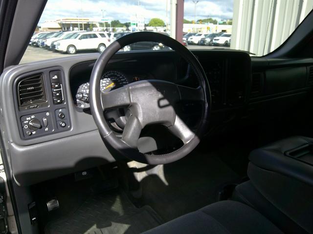 used 2003 Chevrolet Silverado 2500 car, priced at $22,951
