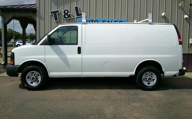 used 2009 GMC Savana 2500 car, priced at $8,451