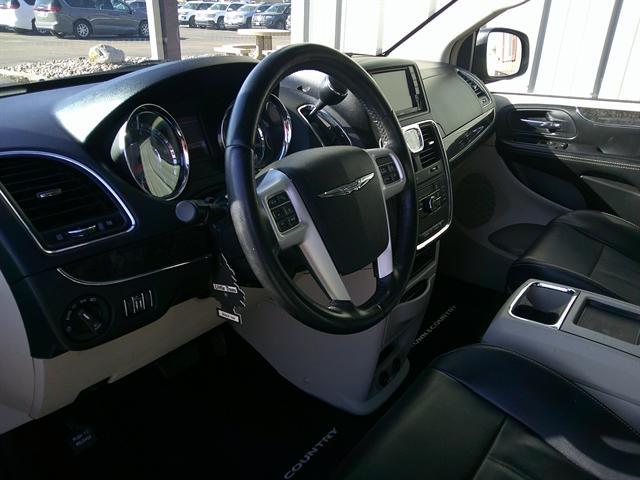 used 2014 Chrysler Town & Country car, priced at $8,951