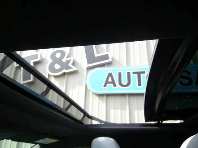 used 2020 Land Rover Range Rover car, priced at $31,951