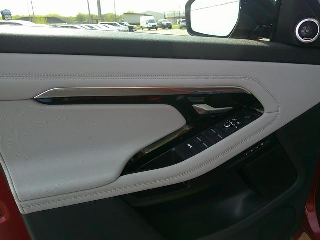 used 2020 Land Rover Range Rover car, priced at $31,951