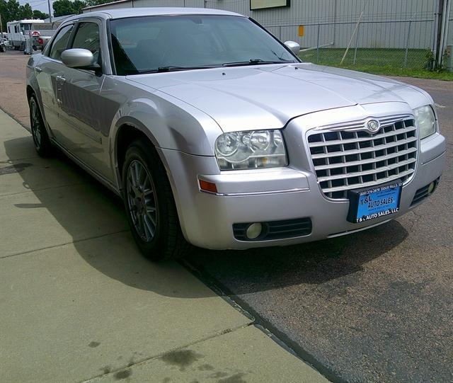 used 2006 Chrysler 300 car, priced at $4,951