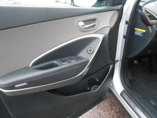 used 2019 Hyundai Santa Fe XL car, priced at $18,351