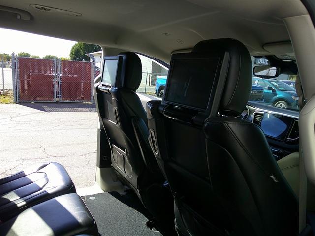 used 2022 Chrysler Pacifica car, priced at $22,951