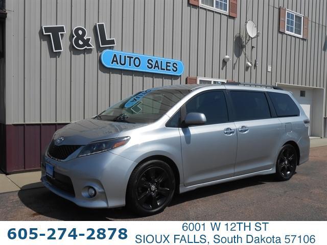 used 2015 Toyota Sienna car, priced at $16,151