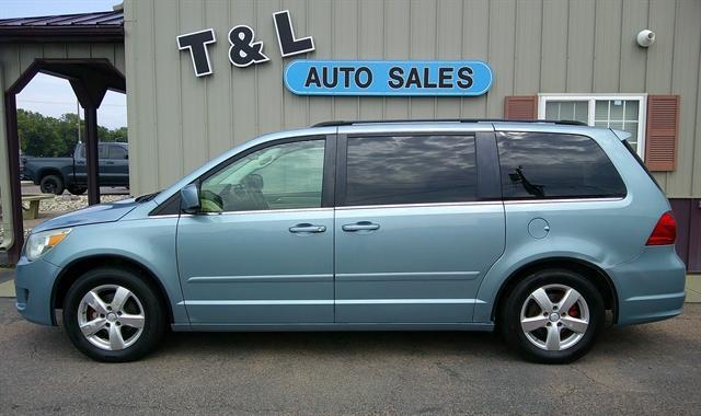 used 2009 Volkswagen Routan car, priced at $6,951