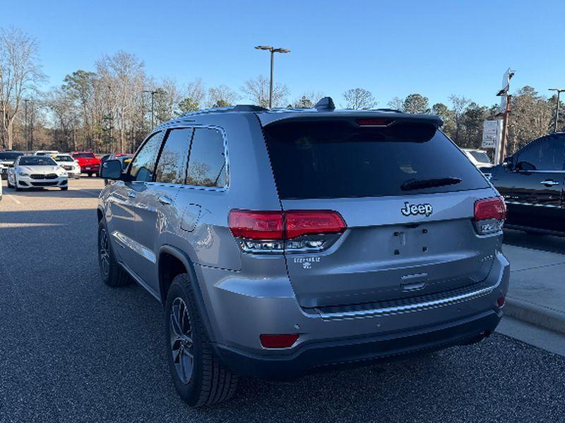 used 2018 Jeep Grand Cherokee car, priced at $12,899