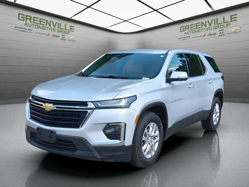 used 2022 Chevrolet Traverse car, priced at $16,864