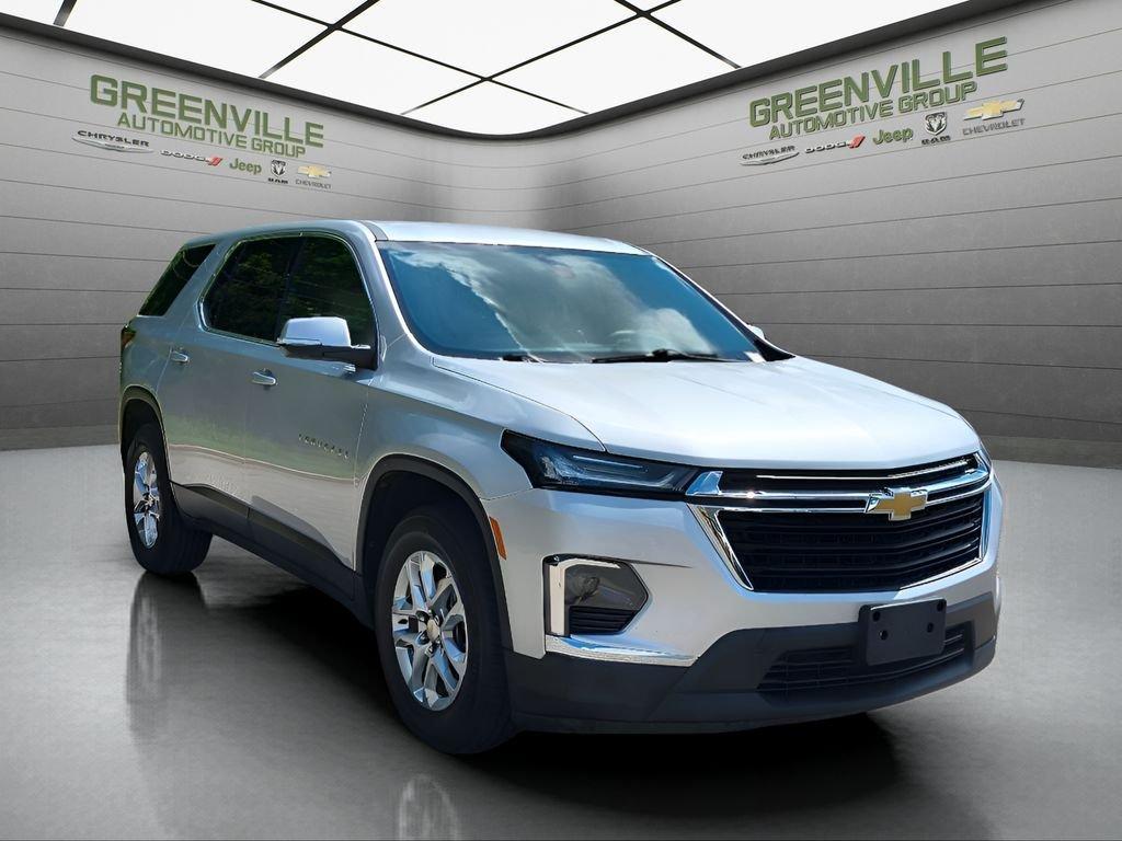 used 2022 Chevrolet Traverse car, priced at $16,864