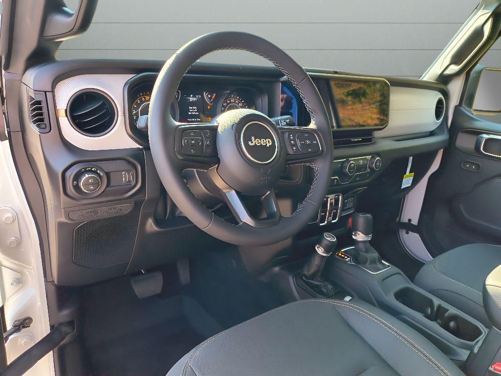new 2025 Jeep Gladiator car, priced at $39,810