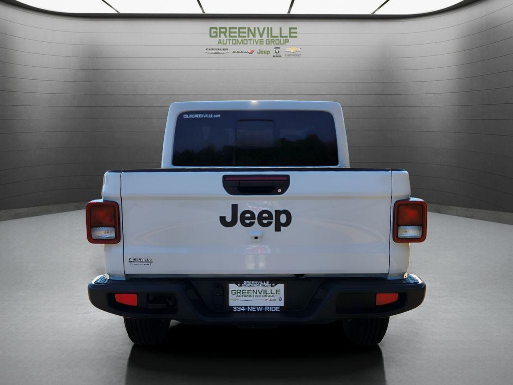 new 2025 Jeep Gladiator car, priced at $39,810