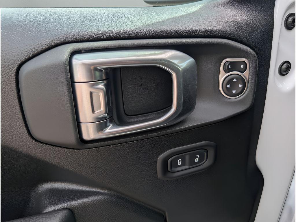 new 2026 Jeep Wrangler car, priced at $43,919