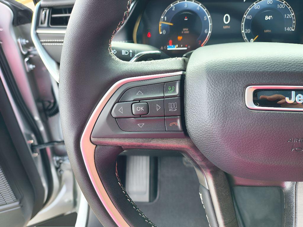 new 2025 Jeep Grand Cherokee L car, priced at $41,721