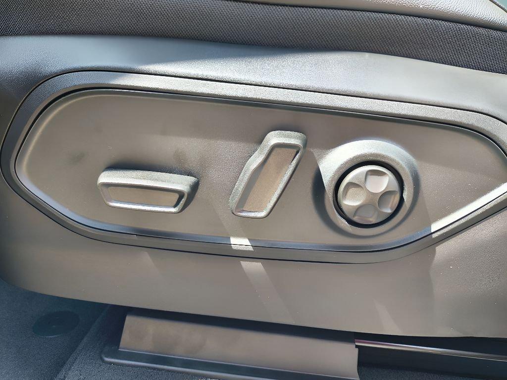 new 2025 Jeep Grand Cherokee L car, priced at $51,585