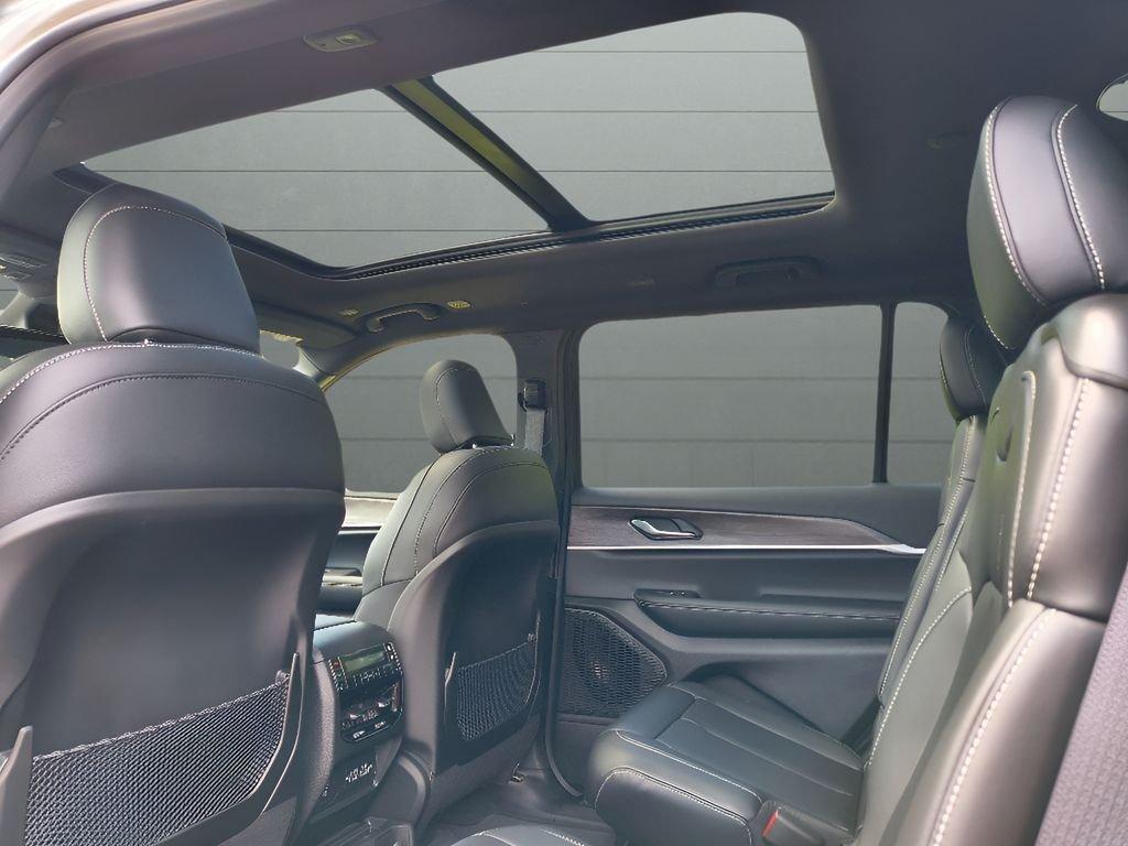 new 2025 Jeep Grand Cherokee L car, priced at $51,585