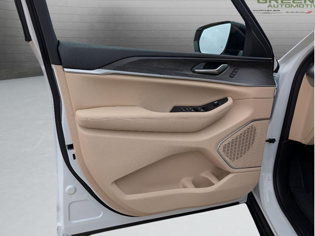 new 2026 Jeep Grand Cherokee L car, priced at $46,960