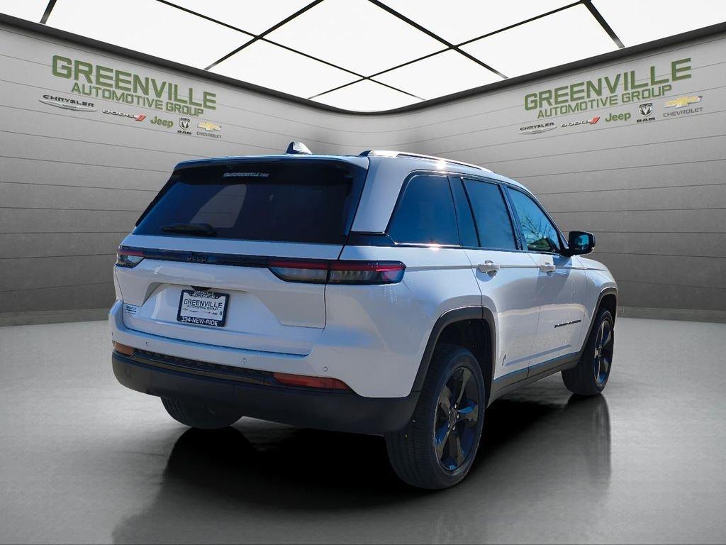new 2025 Jeep Grand Cherokee car, priced at $37,880