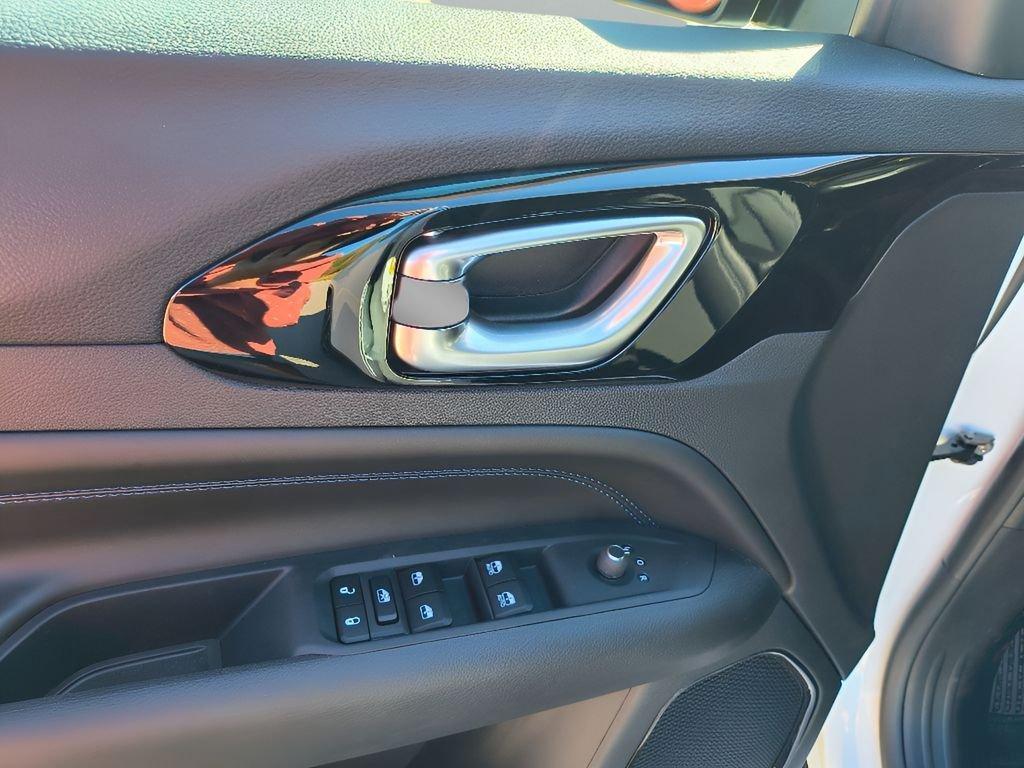 new 2026 Jeep Compass car, priced at $30,160