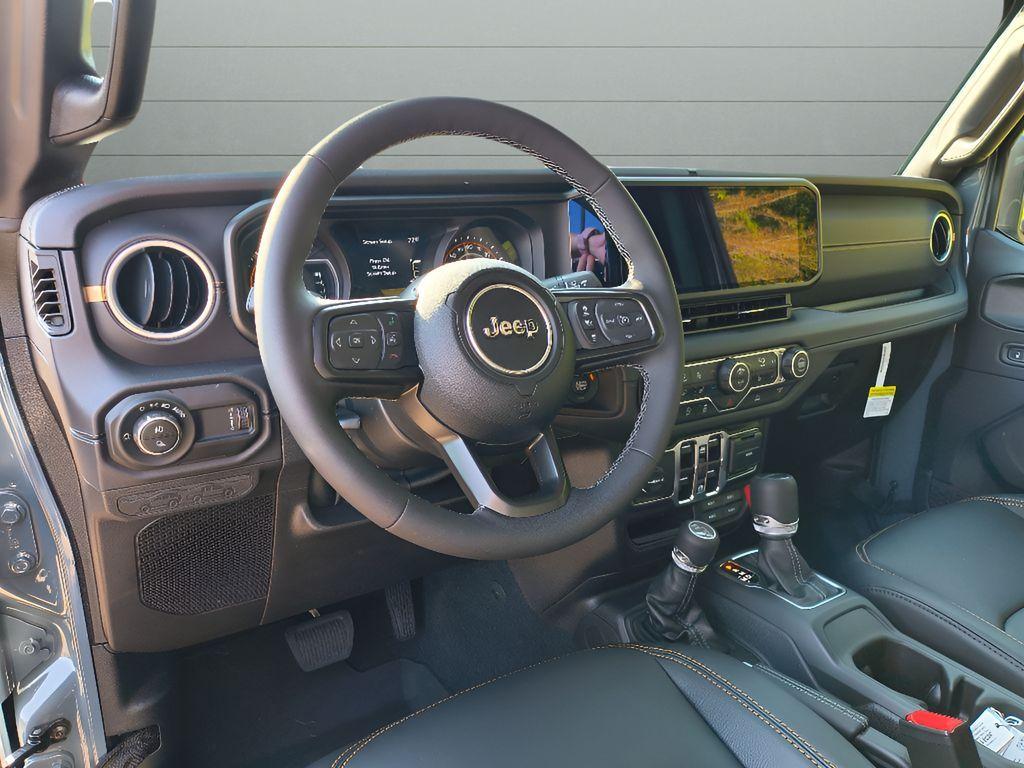 new 2025 Jeep Gladiator car, priced at $46,345