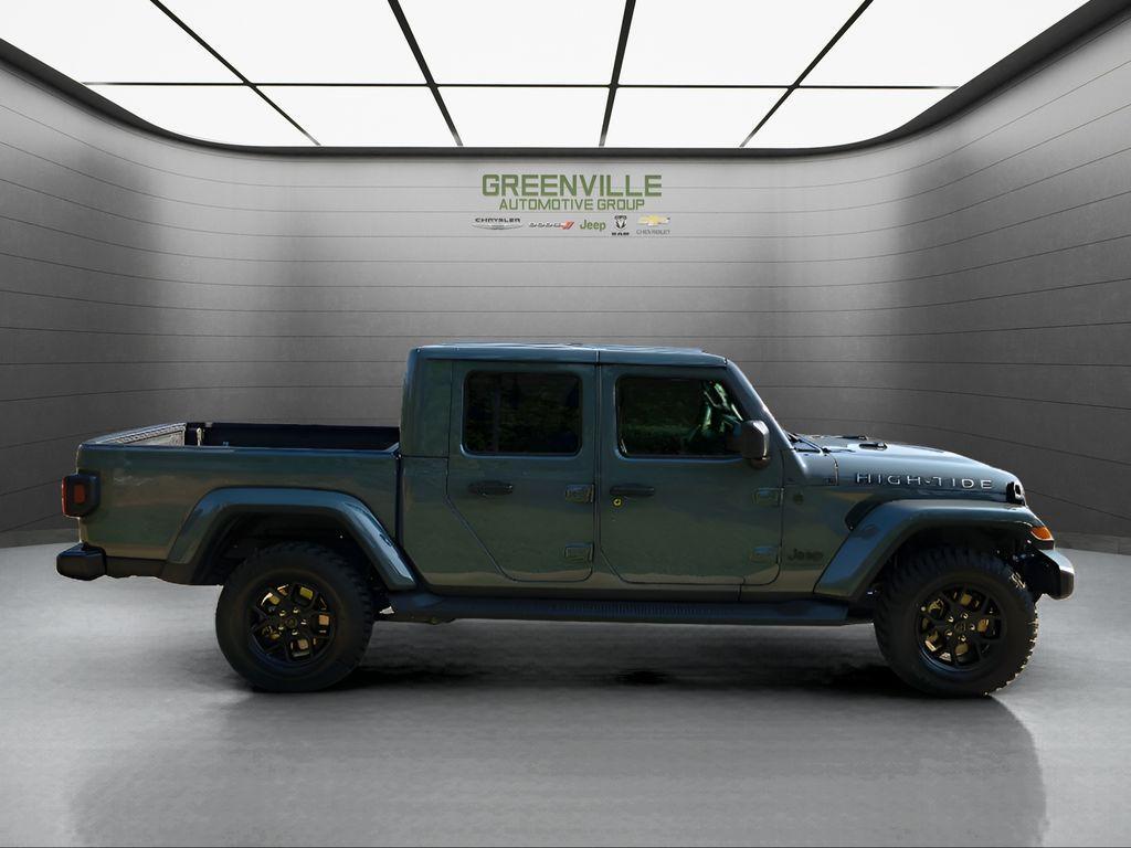 new 2025 Jeep Gladiator car, priced at $46,345