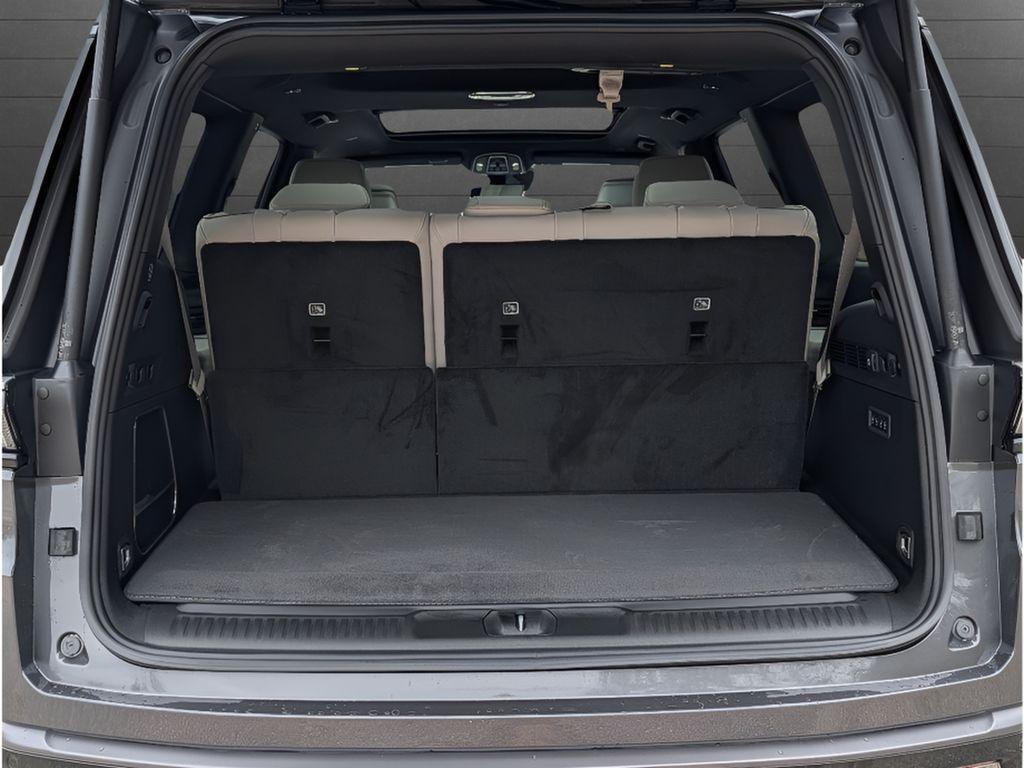 new 2026 Jeep Grand Wagoneer car, priced at $65,250