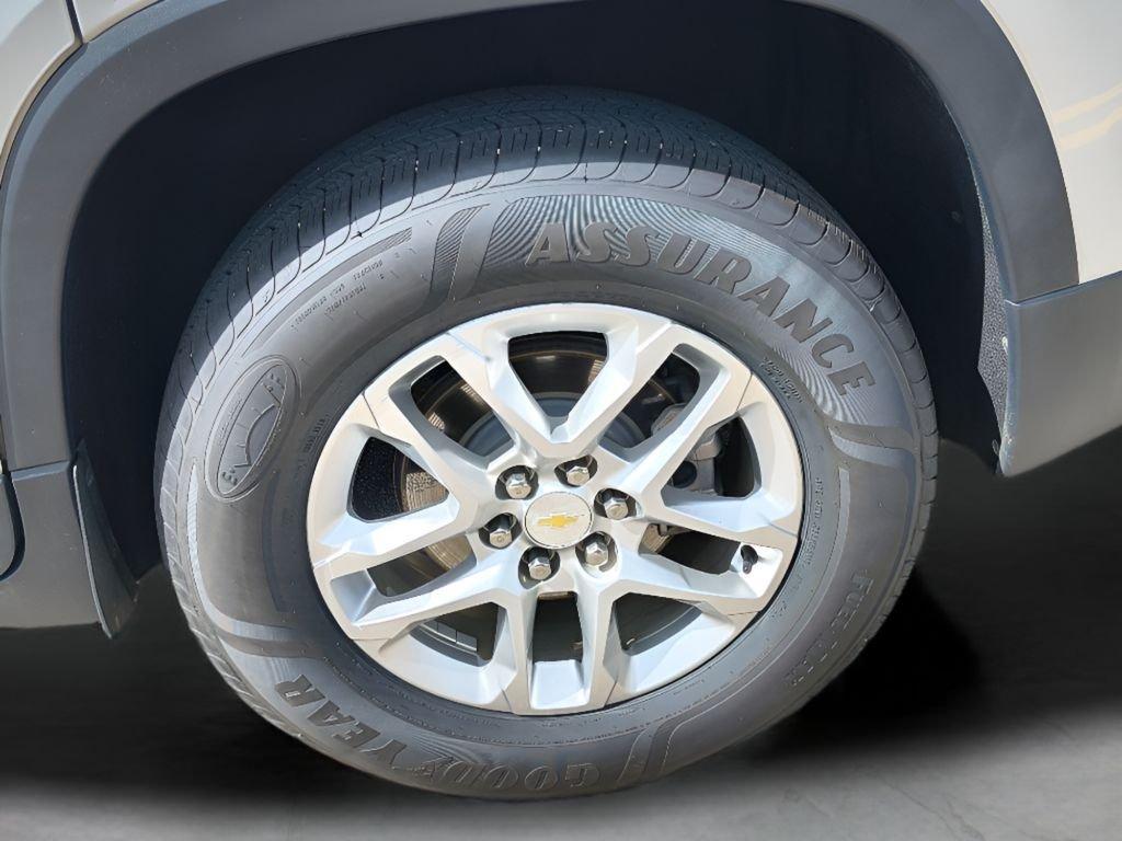 used 2021 Chevrolet Traverse car, priced at $15,740
